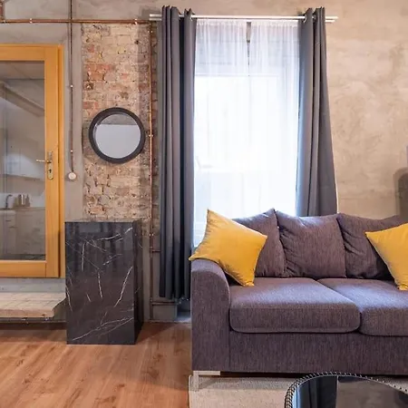Quiet Hideaway In Centrs Apartment Riga Exterior photo
