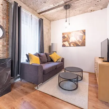 Quiet Hideaway In Centrs Apartment Riga Exterior photo
